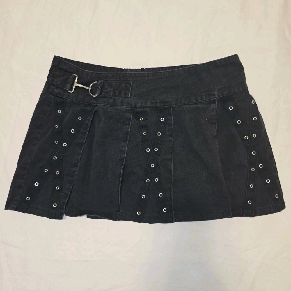 VTG Tripp NYC Black Mini Skirt Sz M Grommets Y2K Goth 2000s Punk Mallgoth Emo
